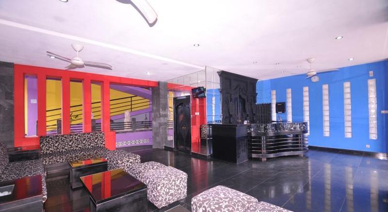 Arya Hotel & Spa Кута Екстериор снимка