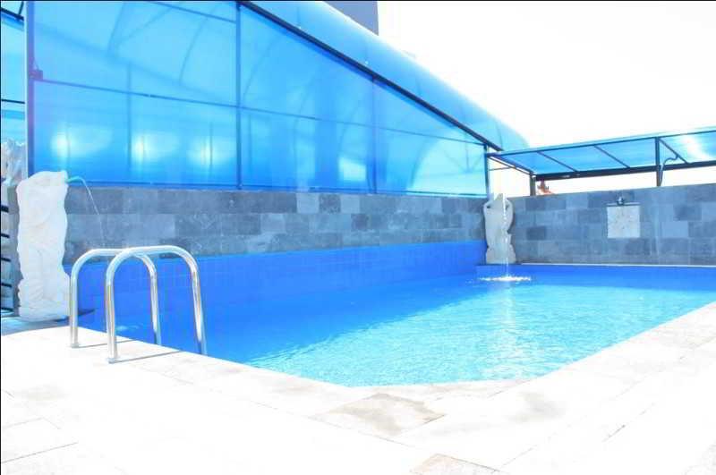 Arya Hotel & Spa Кута Екстериор снимка
