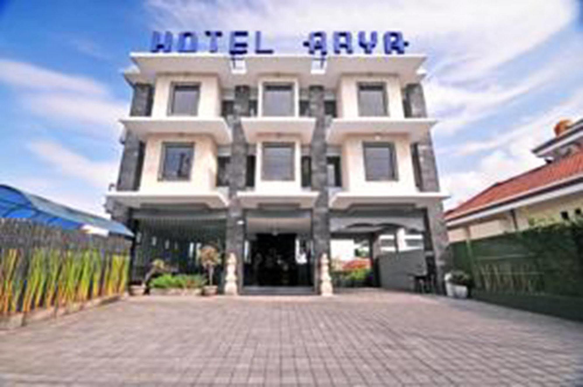 Arya Hotel & Spa Кута Екстериор снимка